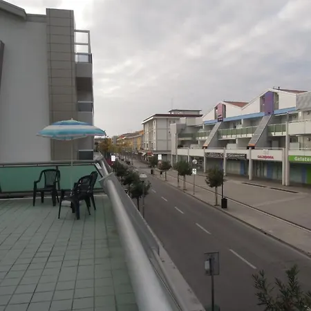 Luminous Beachside Flat-beahost * Bibione